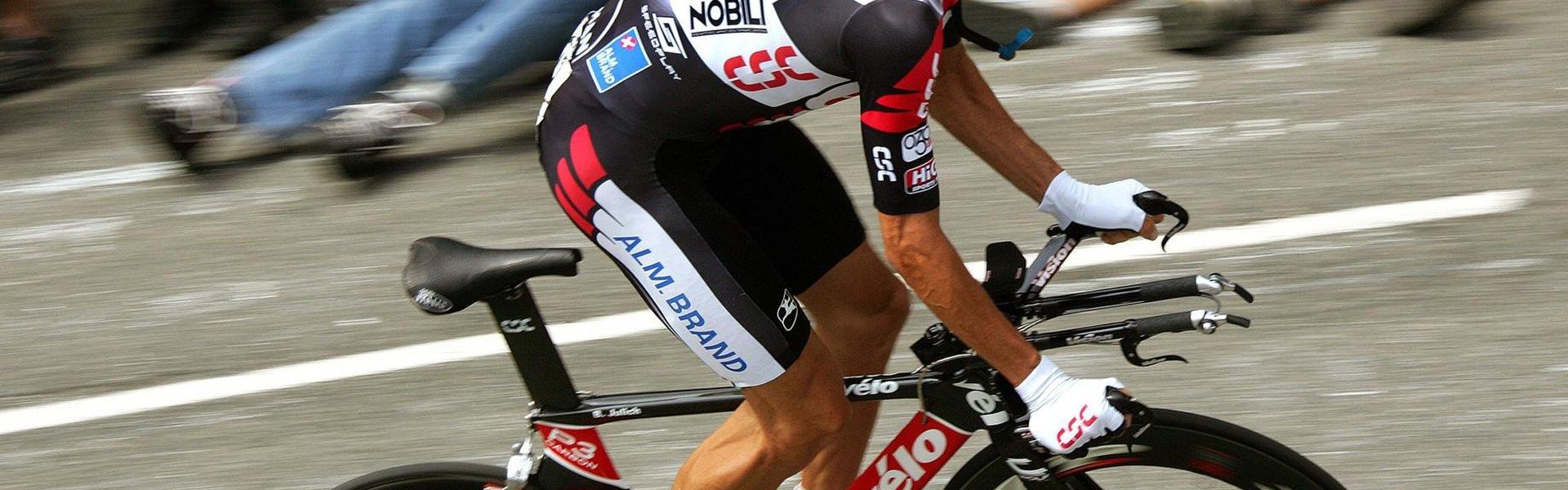 b体育官网-威少生涯总命中数超越传奇 跻身历史得分榜前二十