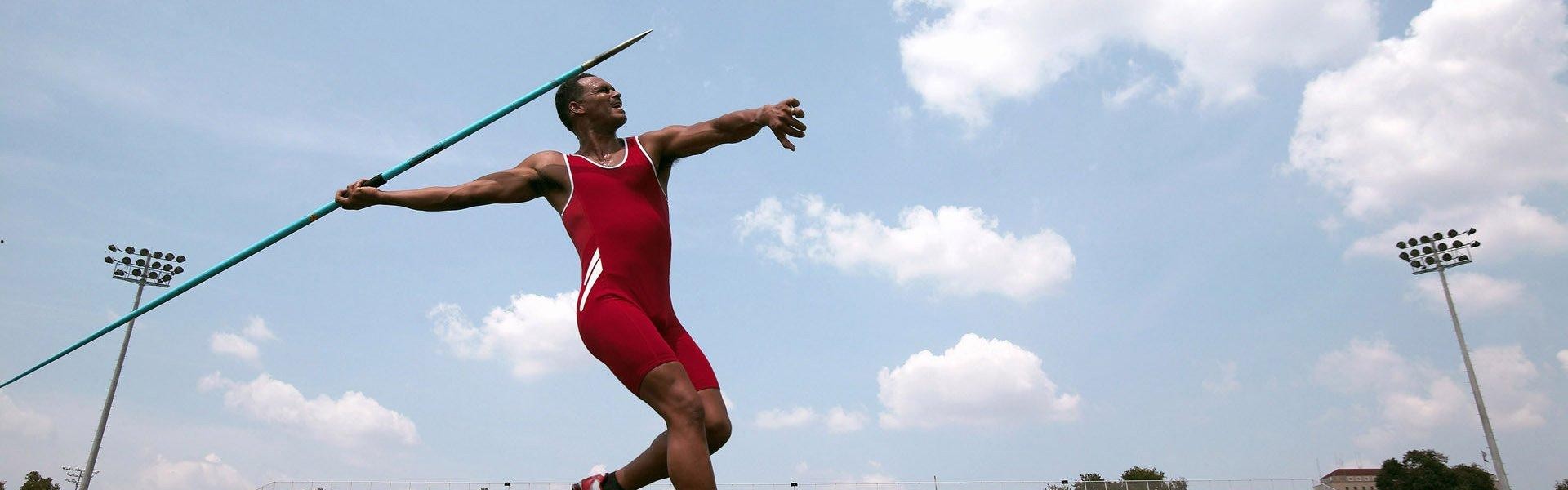 b体育下载_德甲战术新浪潮，柏林联合进攻转型领跑欧洲，曼联革新之路任重道远