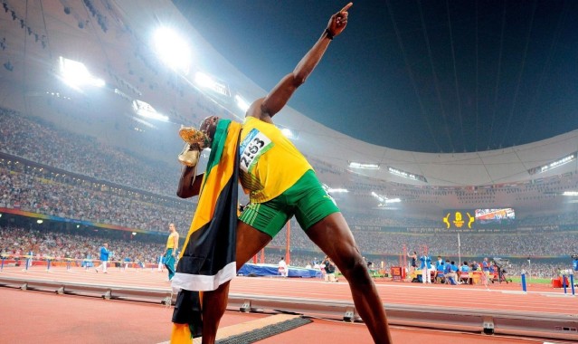 b体育下载-起猛了！溥仪皇帝现身北京国安中超收官战，御赐武状元引全场沸腾