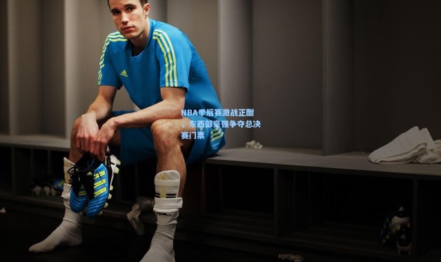 【b体育官网】NBA季后赛激战正酣，东西部豪强争夺总决赛门票