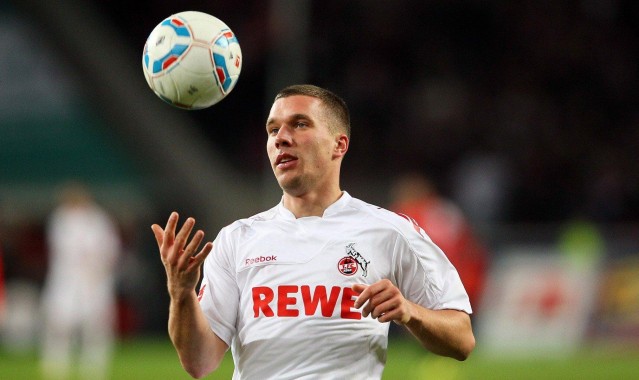 b体育：韩足晚报，2025年11月12日至13日备战实录，太极虎主场全力迎战玻利维亚，目标锁定胜利提振士气