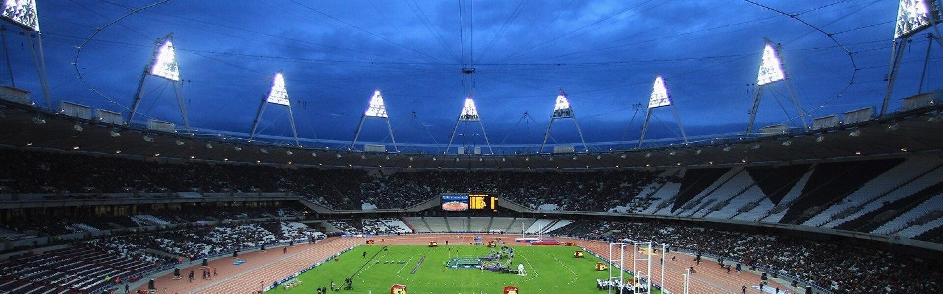 b体育入口_完美千场里程碑！瓜迪奥拉率曼城主场3-0完胜利物浦