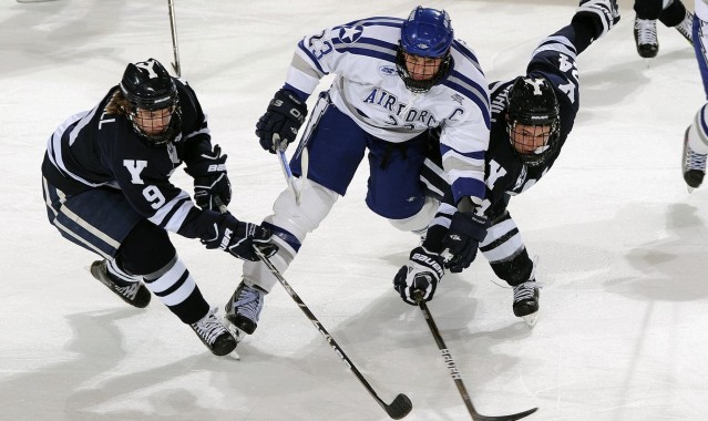 b体育：西蒙尼怒斥裁判双标，你不会给维尼修斯出牌的！