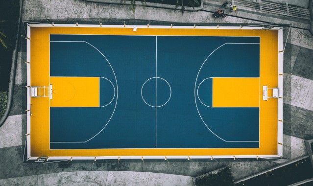 b体育下载-16岁天才后卫萨蒙横空出世，阿森纳青训再添超新星