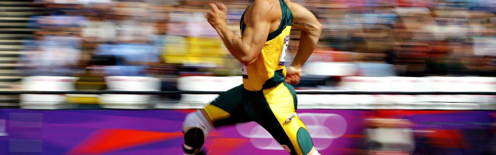 b体育官网：梅开二度闪耀圣保罗，霍伊伦当选最佳助那不勒斯力克尤文