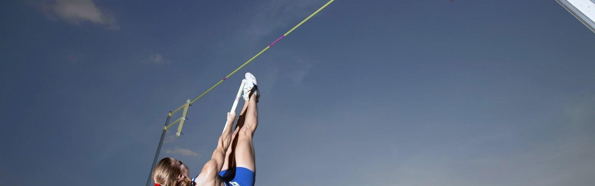 【b体育入口】从板凳席射出的星光，克雷伊奇三分奇迹改写球队命运