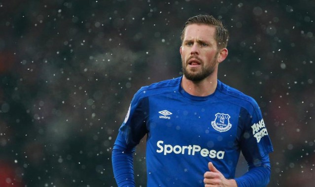 b体育：辽宁主场鏖战功亏一篑 末节逆转未果负广厦跌至第五