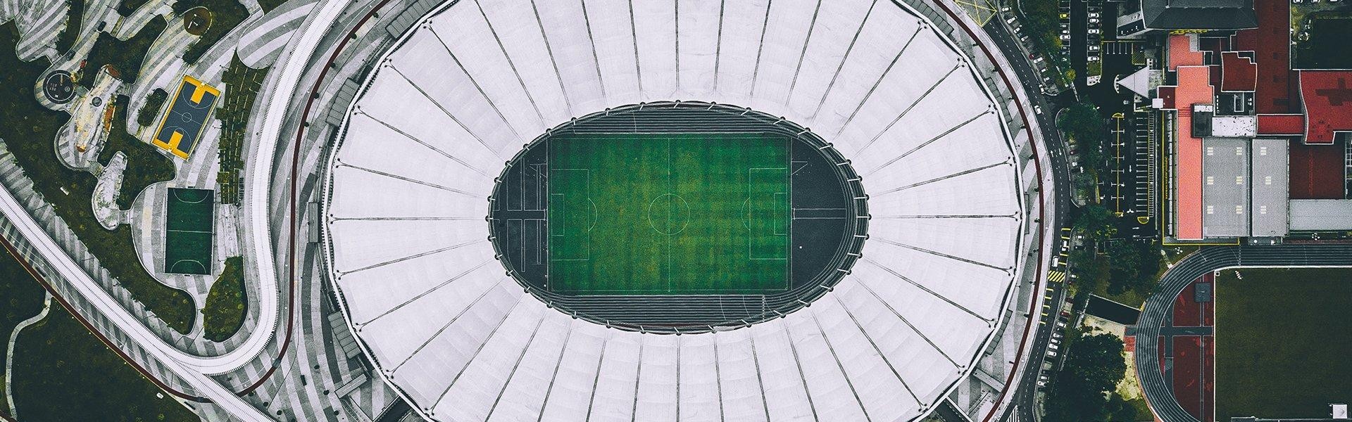 b体育入口_梅西联赛冠军版图再扩张，横跨三大联赛十三冠铸就传奇之路