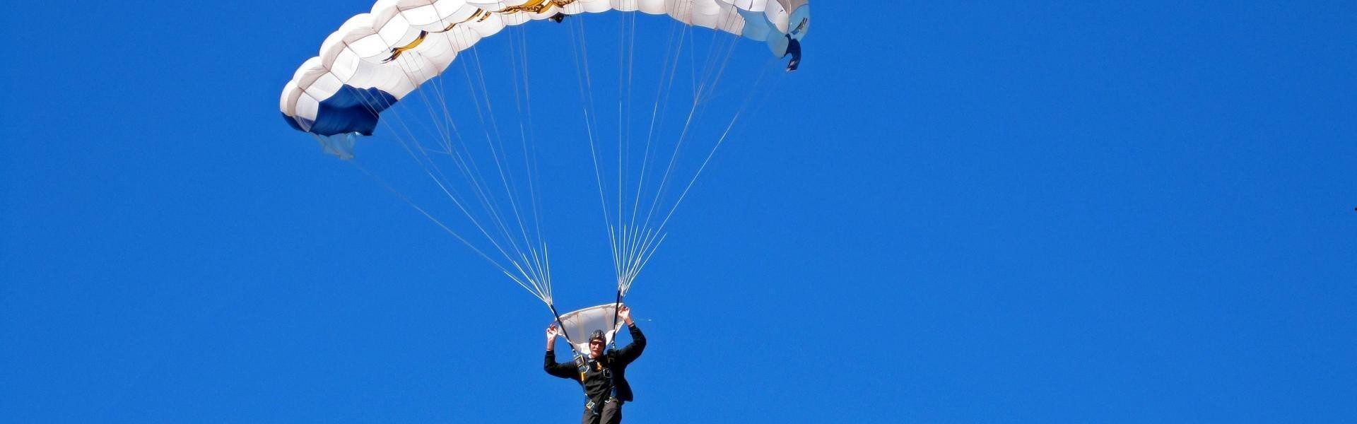 b体育下载-北控男篮大动作！京媒曝将签约邹雨宸等五名前八一球员，新赛季阵容全面升级