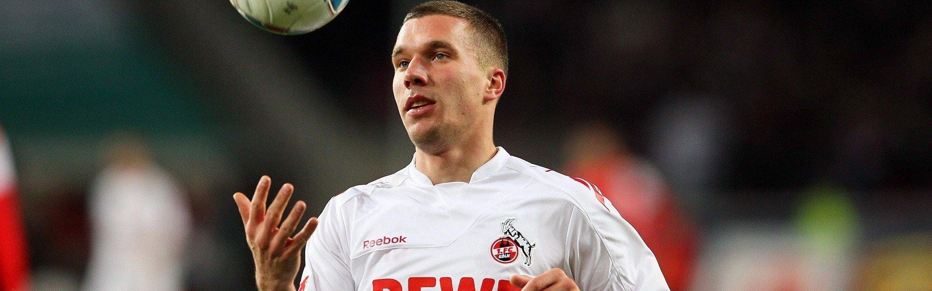 b体育入口：体坛热搜聚焦，男子三大球困境何解？深度内卷能否破局重生？